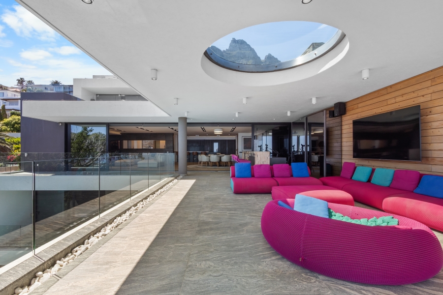5 Bedroom Property for Sale in Camps Bay Western Cape